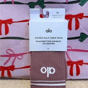 ALO Yoga Half-Crew Socks